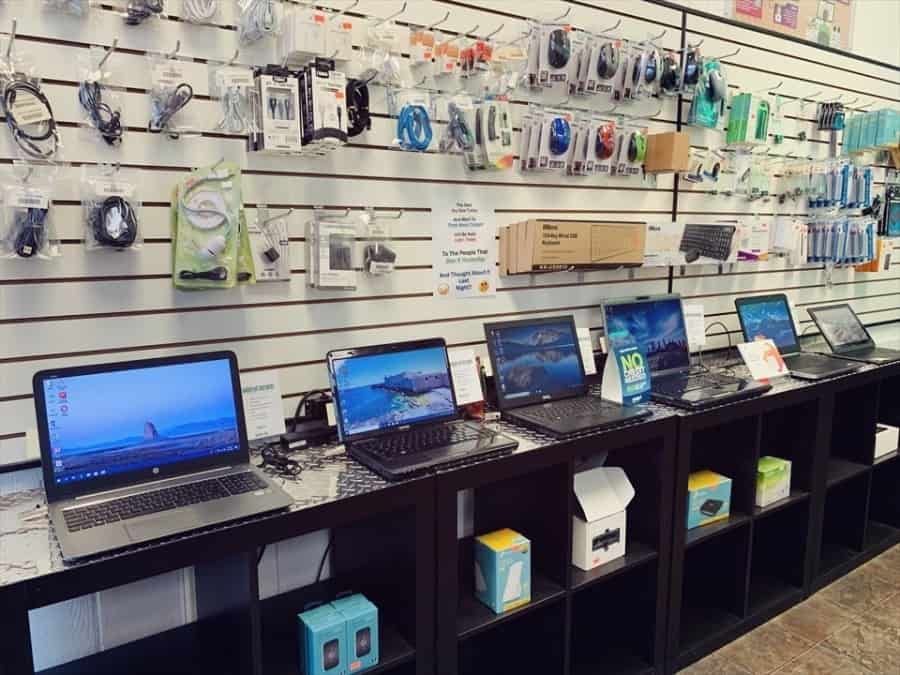 IT Store components and products